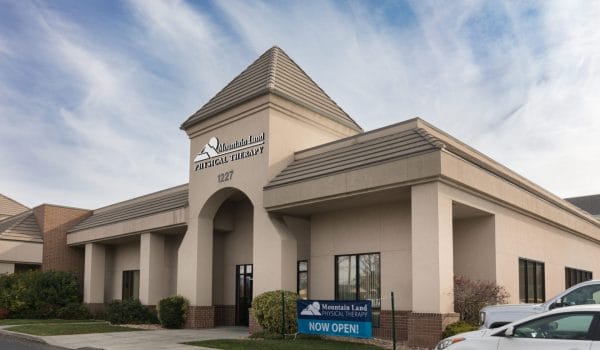 Exterior of West Jordan clinic