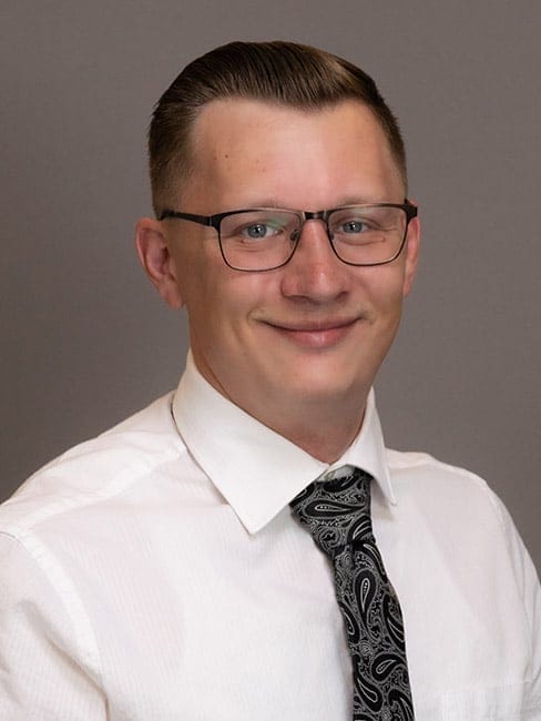 headshot_James-Hoppe-WEB – Mountain Land Physical Therapy James M Hoppe II, Licensed Massage Therapist