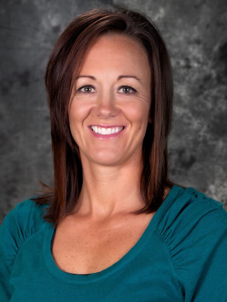 headshot_Michelle_Johnatakis 2014 – Mountain Land Physical Therapy Michelle Hansen, Physical Therapist Assistant