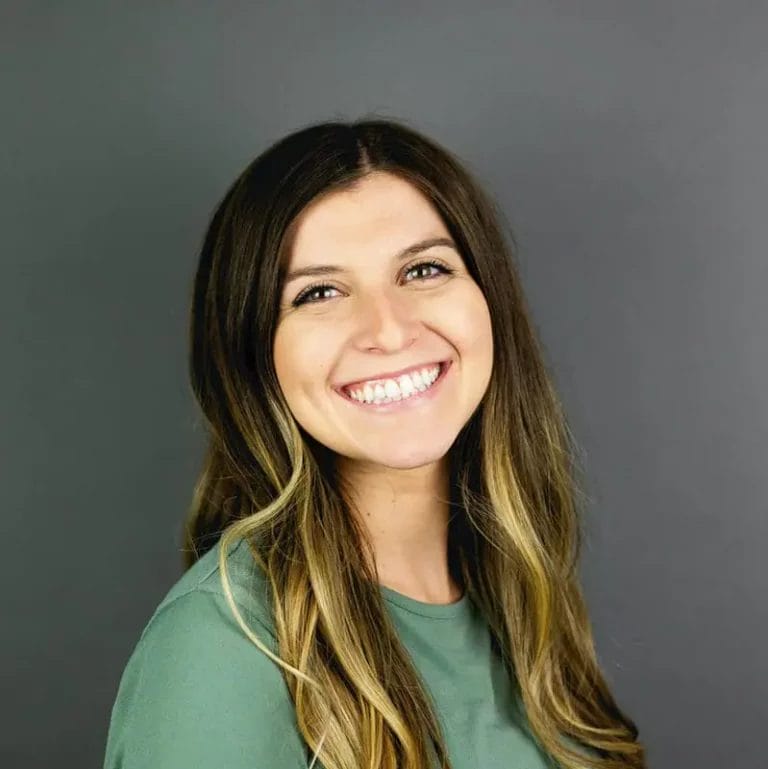 Bre-Harley-minjpeg – Mountain Land Physical Therapy Headshot for Bre Harley