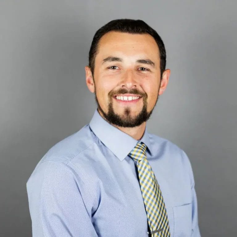 Corey-Garnjpg – Mountain Land Physical Therapy Headshot of Corey Garn