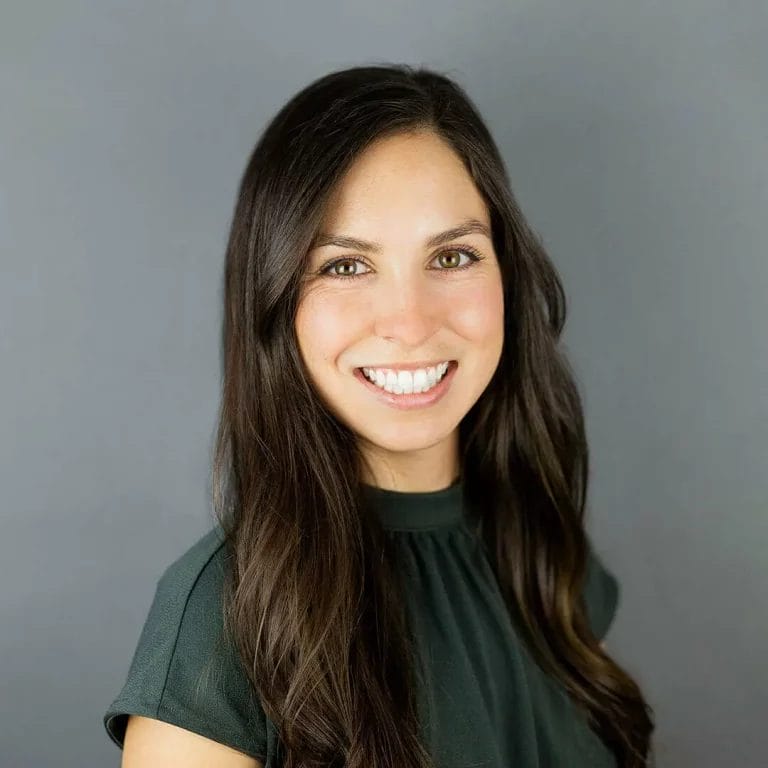 Mariah-1jpg – Mountain Land Physical Therapy Headshot of Mariah Montoya, Physical Therapist, Athletic Trainer