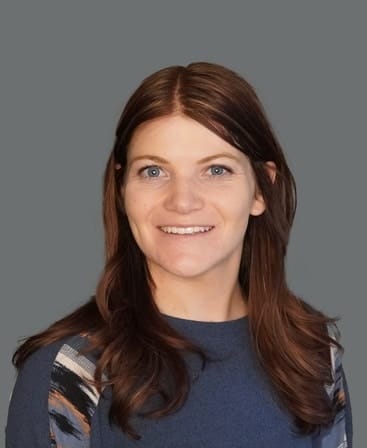 erin mcmullin headshot editted WEB – Mountain Land Physical Therapy Erin McMullin Headshot